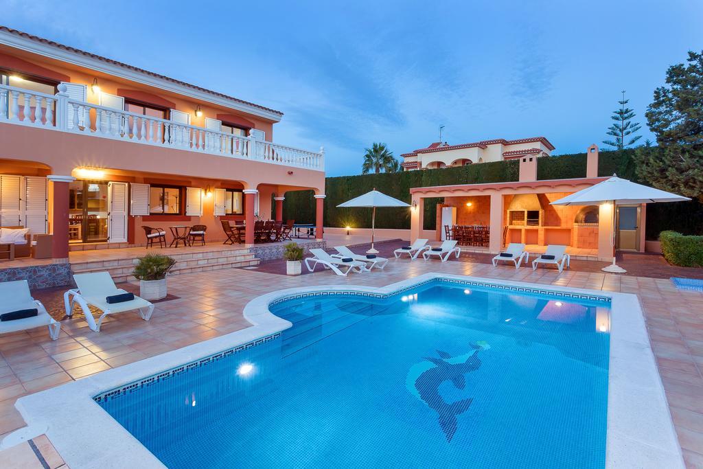 Villa Tino Can Furnet Экстерьер фото